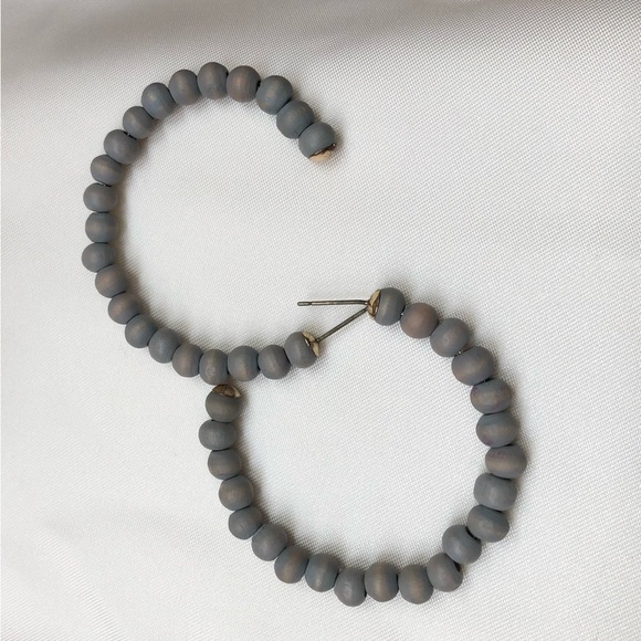 Bracelet and Earring Set - Picture 2 of 8